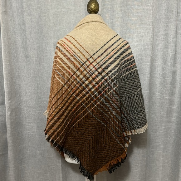 Quagga brand Large 52x52 Blanket Style Scarf/Wrap-Browns/Beige/Black-Polyester - Picture 10 of 16